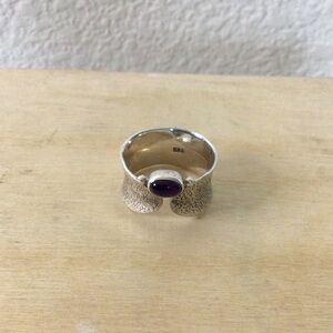 Sterling Silver .925 Amethyst Ring